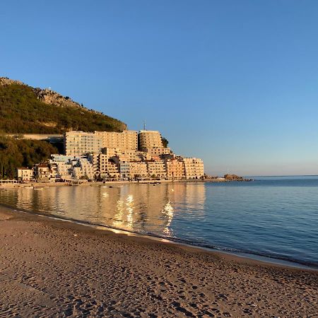 Beach Apartment Рафаиловичи Экстерьер фото